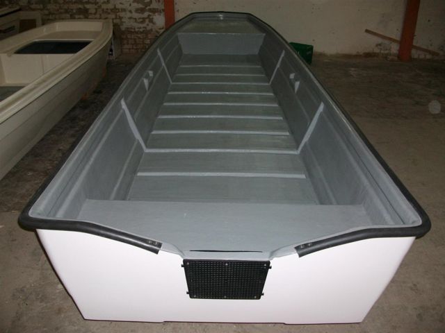 Lodka 17